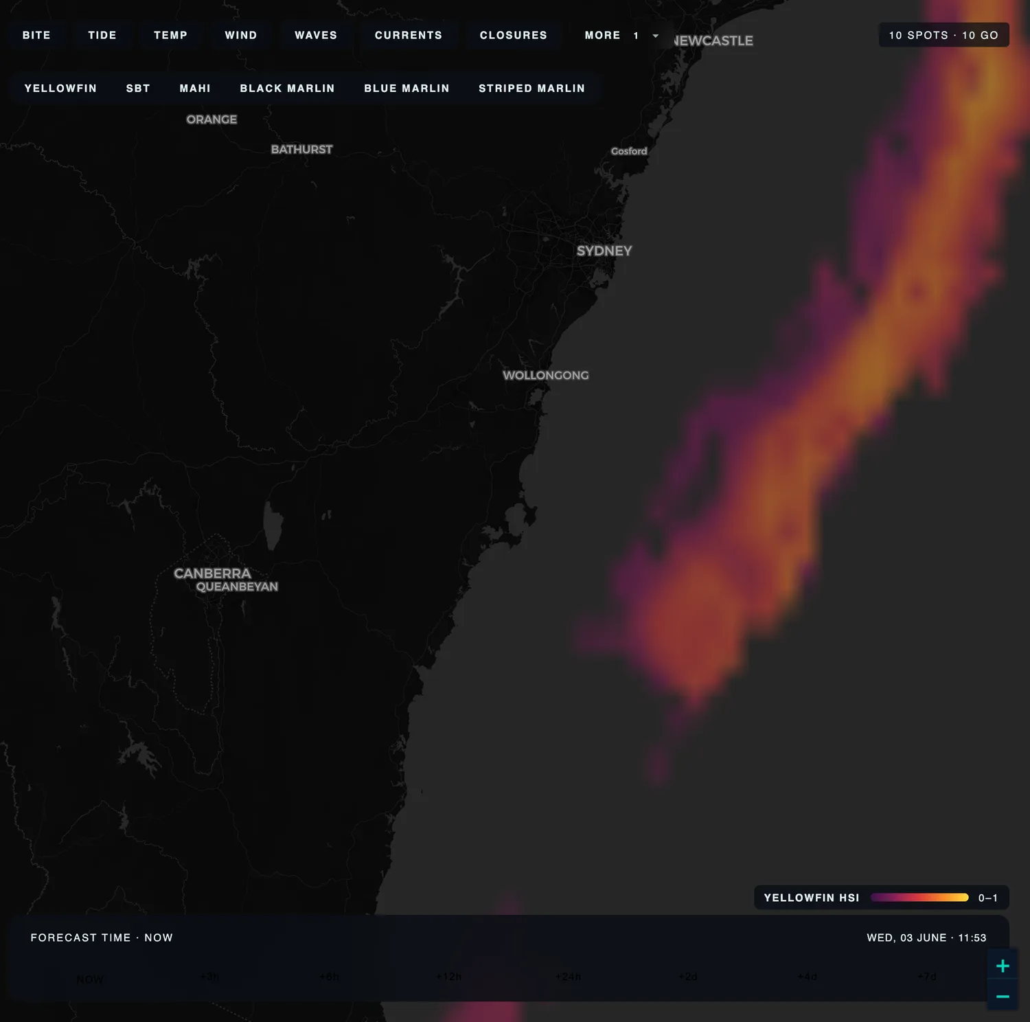Fishare's habitat-suitability (HSI) heatmap for yellowfin tuna off the NSW coast — hotspots where temperature, fronts, current and seafloor structure line up.