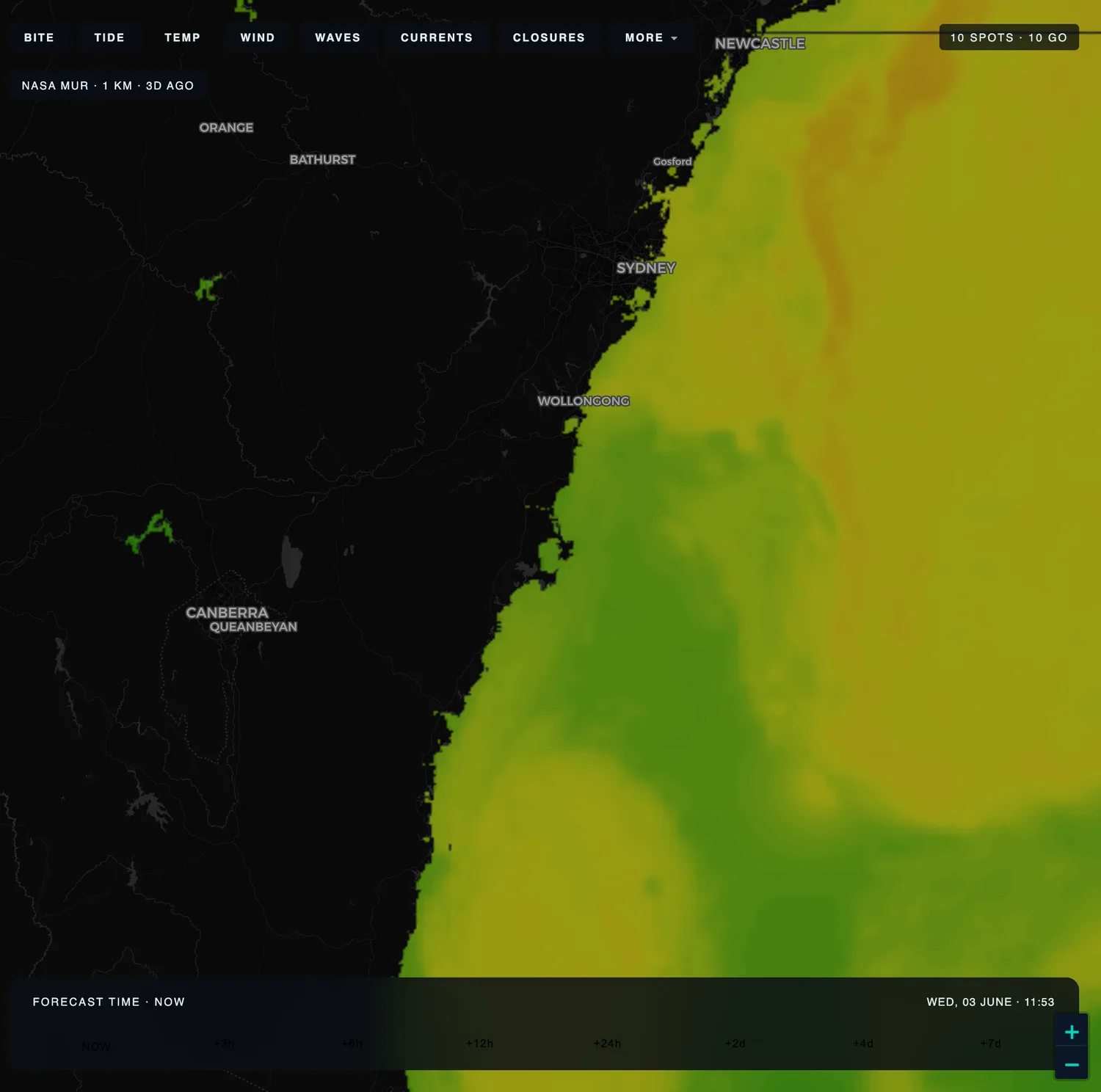 Fishare's sea-surface-temperature overlay off the NSW coast — warm East Australian Current water (orange/yellow) running south against cooler inshore water (green).